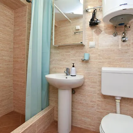 Sailor House 3*